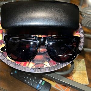 Joseph Abboud Black Polarized Unisexy Sunglasses New With Case